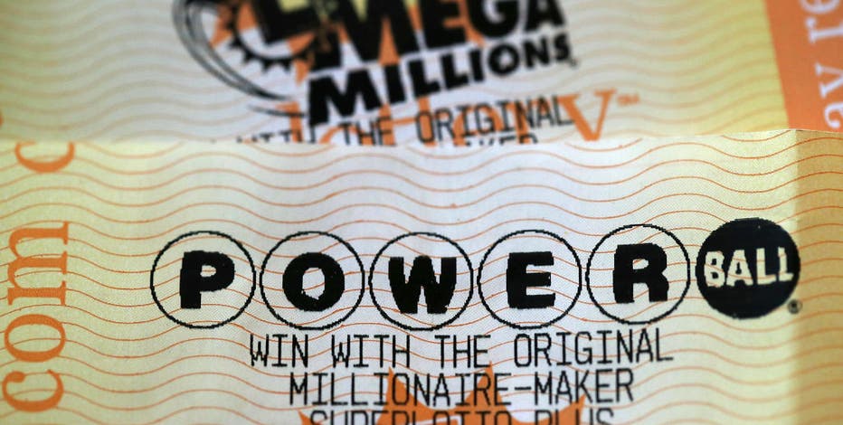 Powerball drawing: Lucky Texan wins $2M, jackpot climbs to $1B