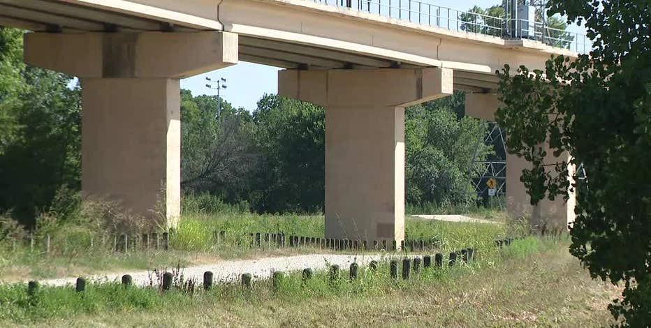Dallas police investigating if deaths of 3 women found along Trinity River are related