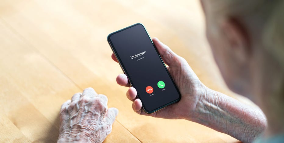 Tarrant County scam targeting retirees costs veteran $14,000