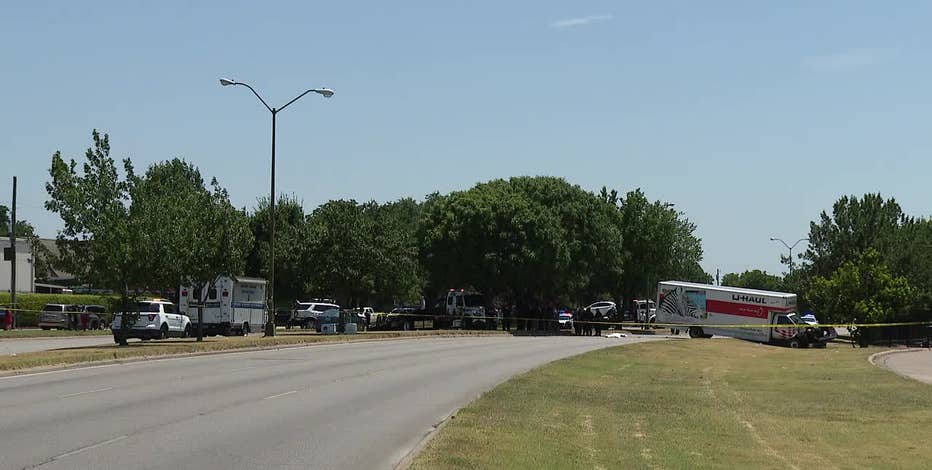 Dallas police officer involved in shooting on Lemmon Avenue