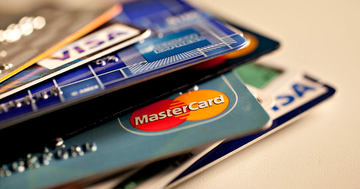 Credit card debt set to hit $1T as inflation continues squeezing ...