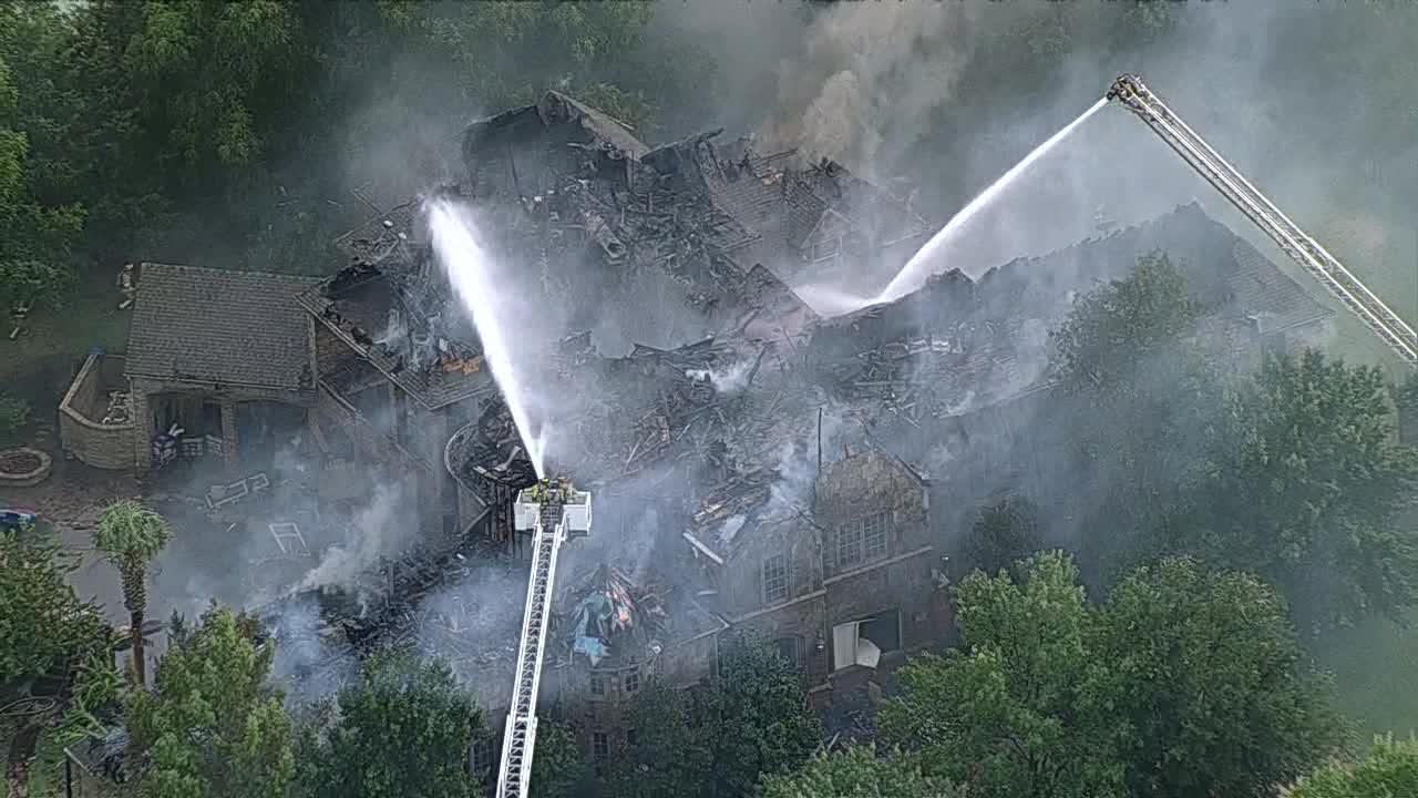 Crews Battle Two-alarm House Fire In Southlake | FOX 4 Dallas-Fort Worth