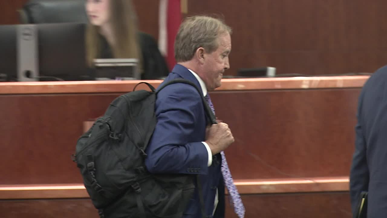 Texas Attorney General Ken Paxton’s Securities Fraud Trial To Wait ...