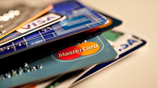 Credit card debt set to hit $1T as inflation continues squeezing Americans