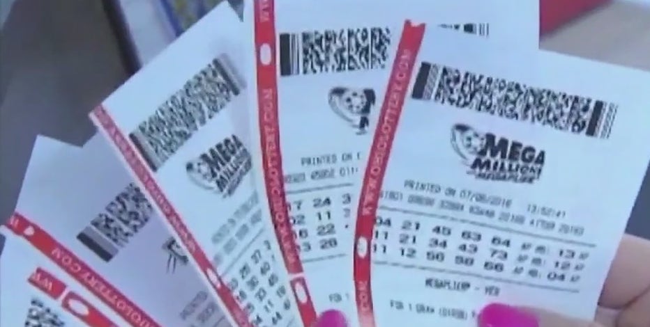 Mega Millions Drawing: 2 Texans win $1M, one ticket in Florida