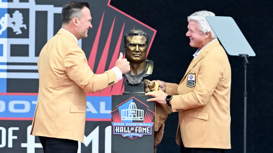 Former Dolphins head coach Jimmy Johnson elected to Pro Football Hall of  Fame