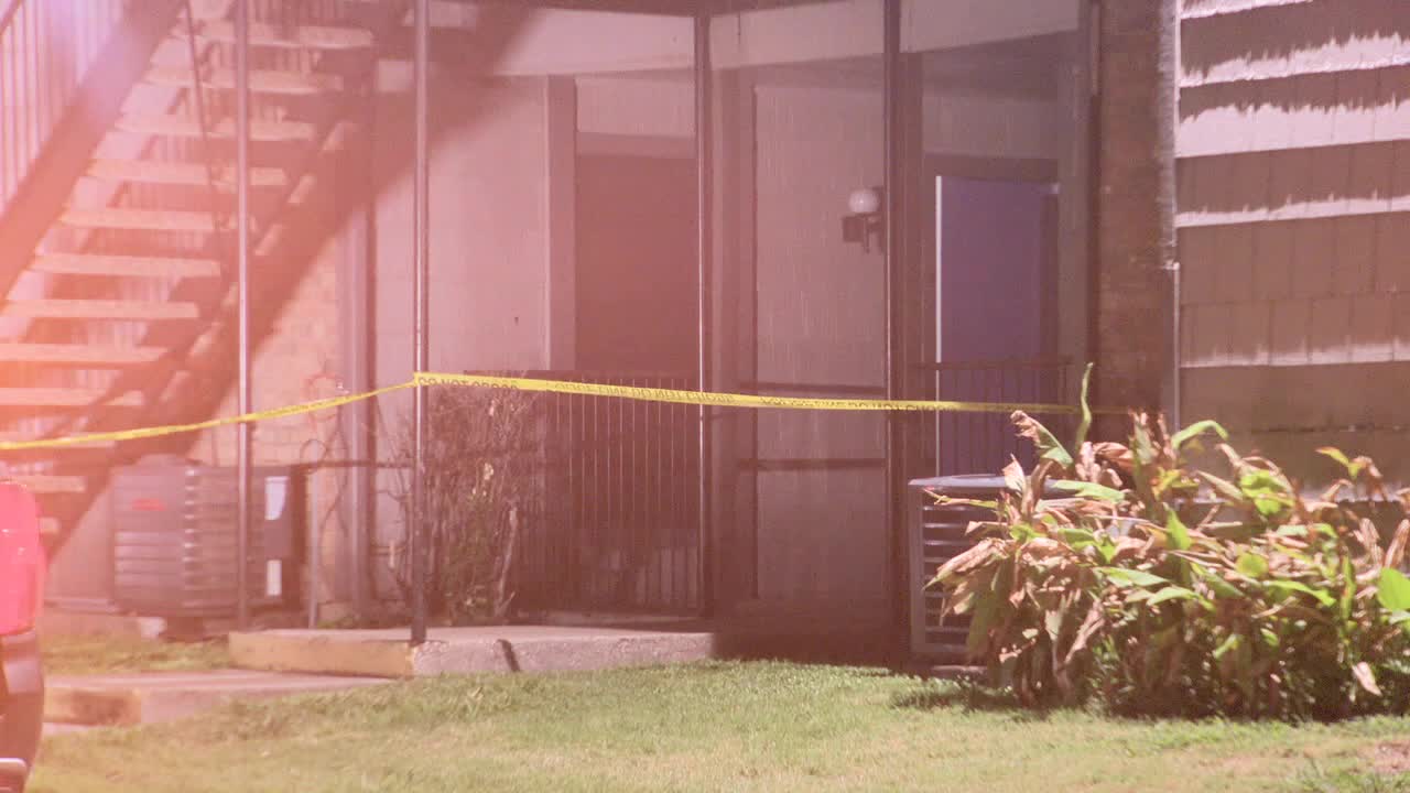 Woman found fatally shot at Fort Worth apartment after police respond to 'prowler' call - Vimarsana News