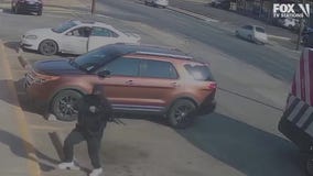 VIDEO: Armed suspects caught on camera before shooting armored van guard in Old East Dallas