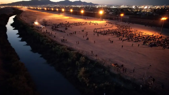 Mexico agrees to deport migrants after El Paso reaches “breaking point"