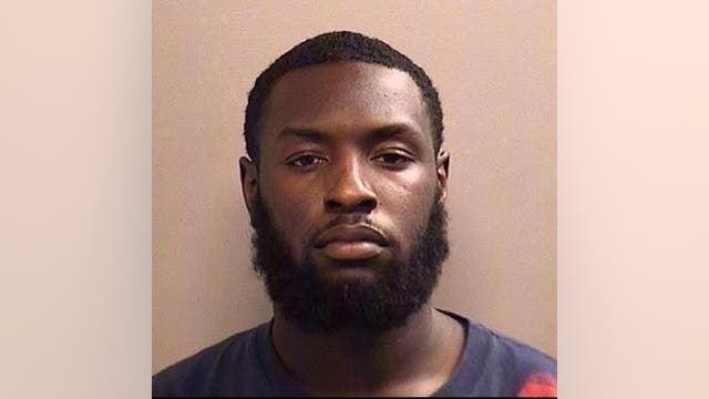 Former Arlington ISD employee accused of improper relationships with students