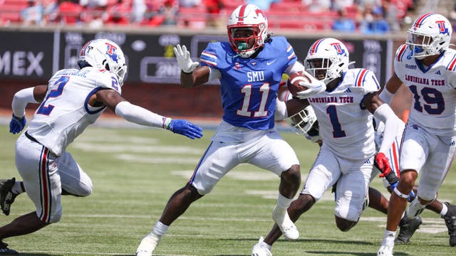 SMU opens season with 38-14 win