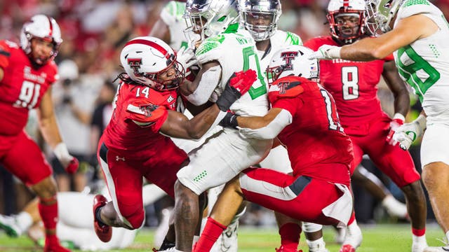 No. 13 Oregon rally past Texas Tech 38-30 as Shough loses to former team