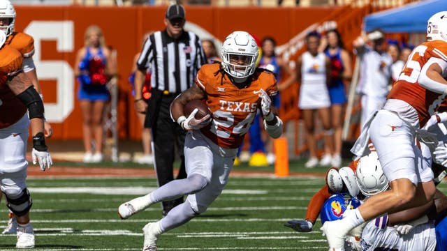 Jonathon Brooks and No. 3 Texas beats No. 24 Kansas 40-14 with Jayhawks QB Jalon Daniels out