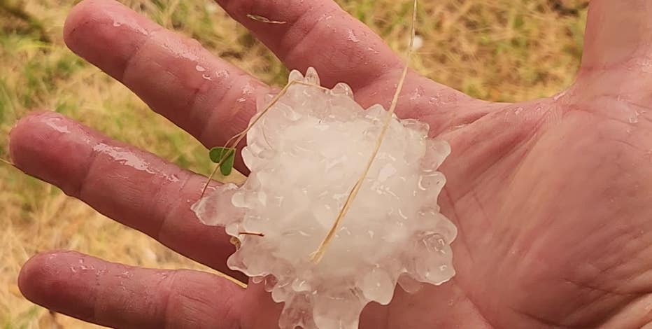 Dallas Weather: Hail pelts parts of North Texas Sunday night