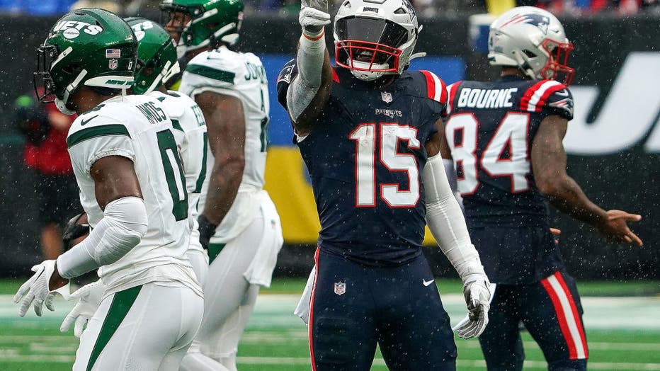 New England 15 - 10 NY Jets: Final