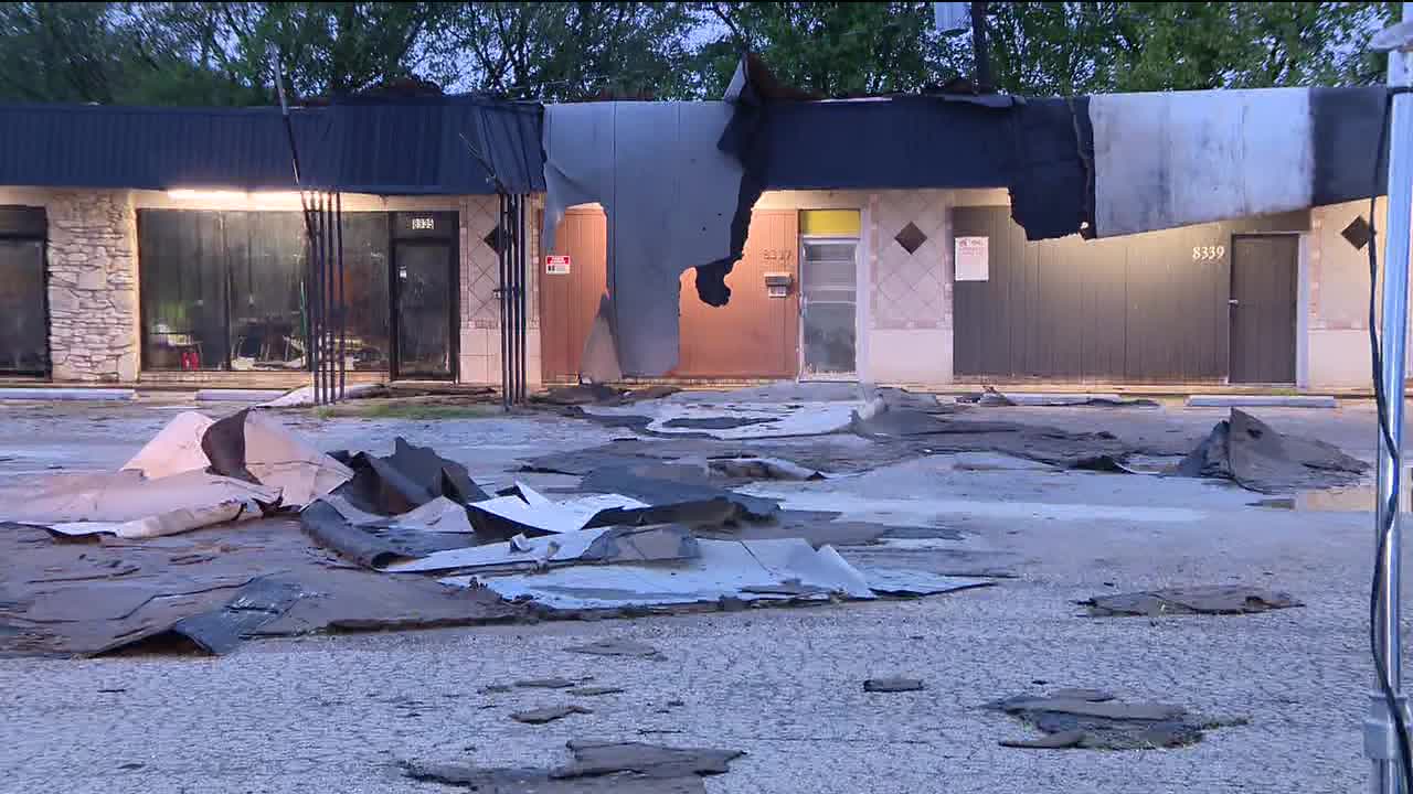 Damaging winds, hail leave damage at Tarrant County businesses FOX 4