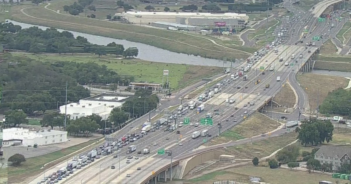 1 dead, 1 injured after I-35W crash in Fort Worth | FOX 4 Dallas-Fort Worth