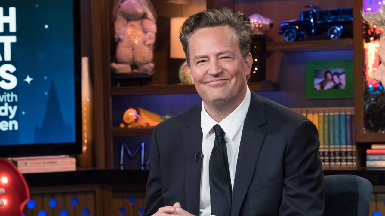 “Buddies” star Matthew Perry has died after apparently drowning