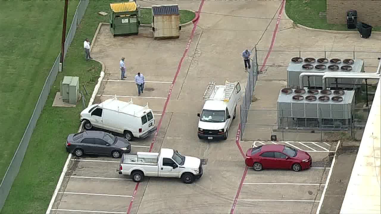 Fort Worth ISD elementary school employee shot multiple times in parking lot - Vimarsana News