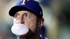 Texas Rangers legend Ian Kinsler wears Team Israel jersey during ceremonial  first pitch in ALCS