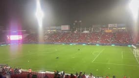 Strong winds injure 2 fans, cancel FC Dallas match in Frisco