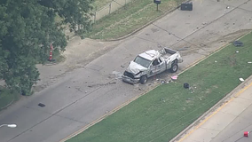 Dallas police chase ends in crash, car theft suspect killed