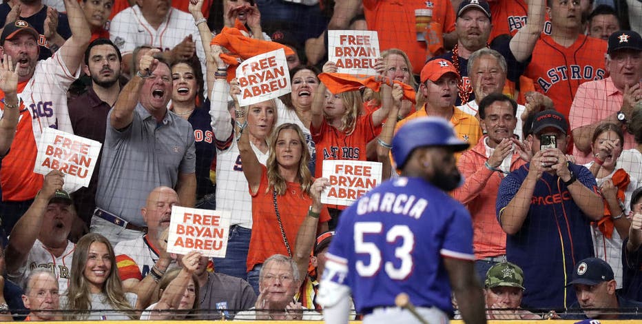 The story behind Framber Valdez's fan-made Astros shirt