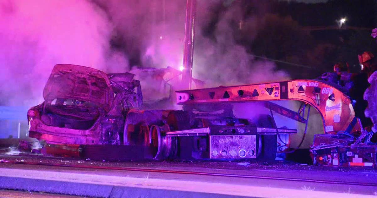 Fiery crash in Dallas leaves 2 dead | FOX 4 Dallas-Fort Worth