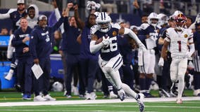 Cowboys' DaRon Bland sending items from historic pick six to HoF, but there is one thing he's keeping