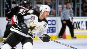 Dallas Stars' Mike Modano to get statue outside of American Airlines Center