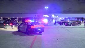 Dallas police investigating shooting that critically injured security guard