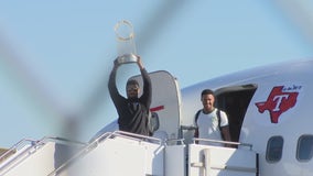 Rangers return to Texas after World Series win