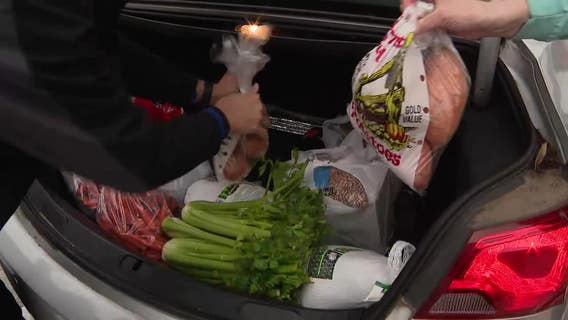 TAFB hosts huge Thanksgiving mobile food distribution event