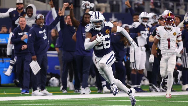Cowboys' DaRon Bland sending items from historic pick six to HoF, but there is one thing he's keeping