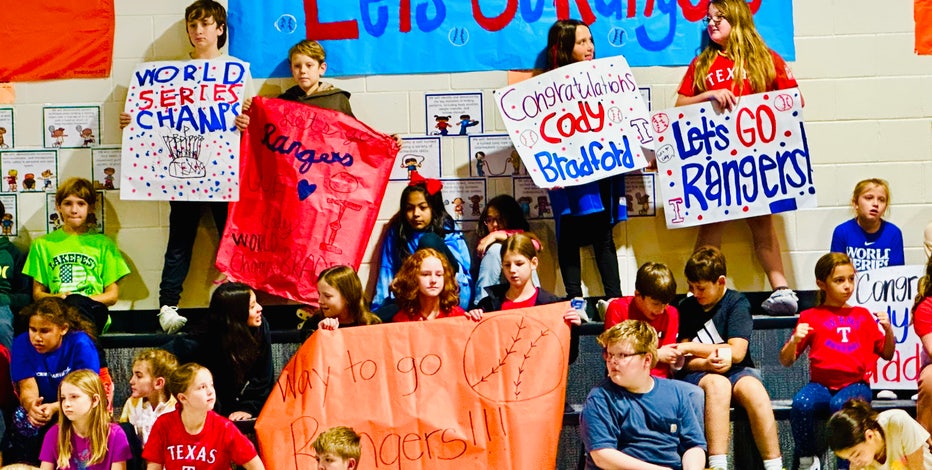 Aledo elementary school students celebrate World Series win for hometown champ Cody Bradford