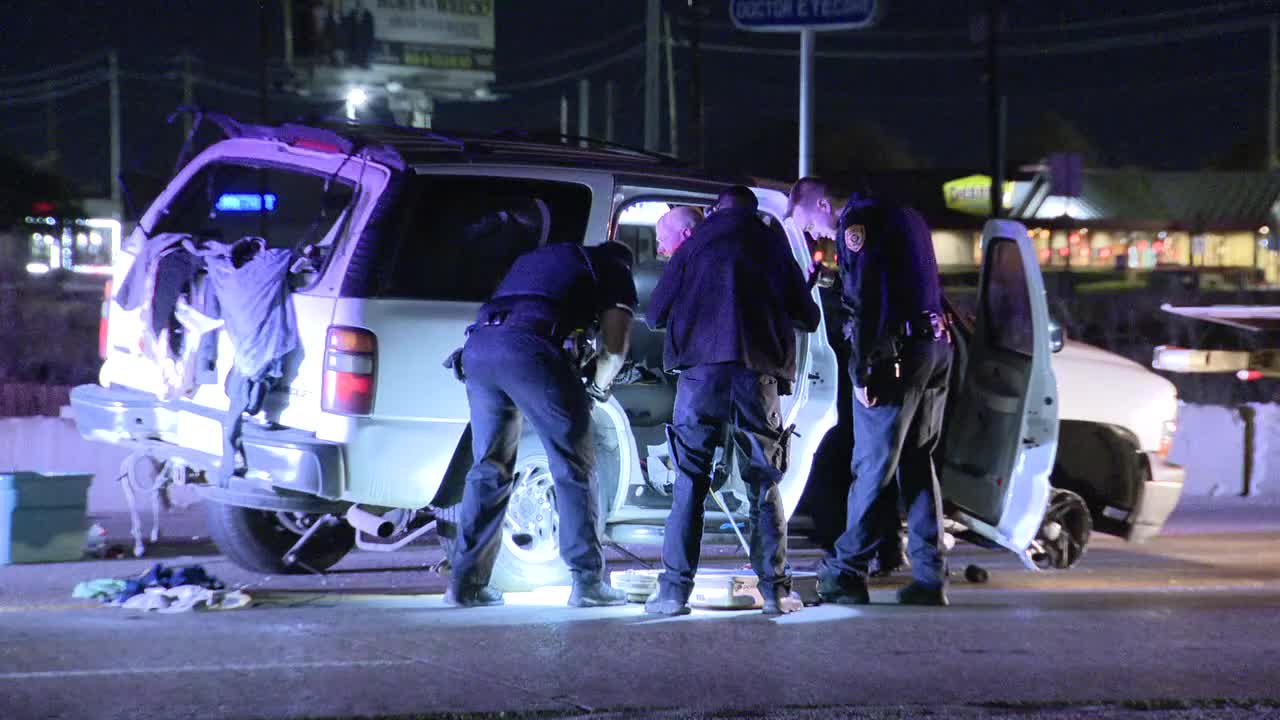 Mesquite Police Chase Ends With Rollover Crash In Dallas