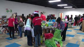 Tarrant Co. Sheriff's Office, The Potter's House hold Christmas for Children of the Incarcerated event