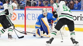 Parayko scores in OT to lift Blues to 4-3 win over Stars