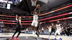 Leonard, Clippers extend win streak to 9 by holding off Mavs rally in 120-111 victory