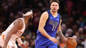 Doncic scores 50 points to eclipse 10,000 for career, Mavericks beat Suns 128-114