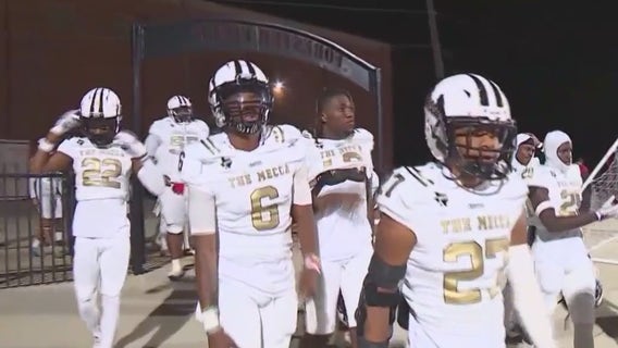 South Oak Cliff High School football seeking third-straight state championship