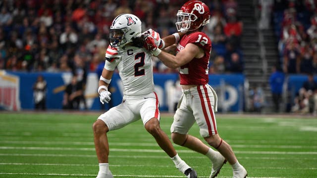 No. 14 Arizona forces 6 turnovers, rallies to beat No. 12 Oklahoma 38-24 in Alamo Bowl