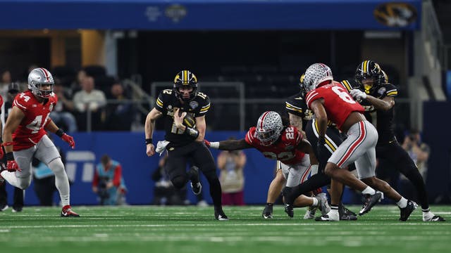 No. 9 Missouri beats No. 7 Ohio State 14-3 in Cotton Bowl