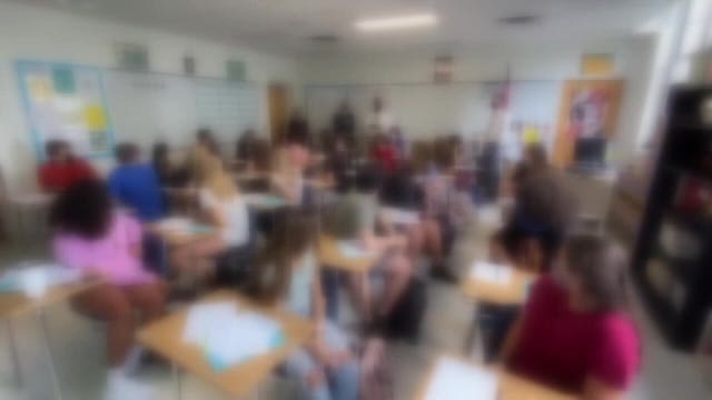 Kemp ISD employee arrested for allegedly sharing inappropriate photo with student