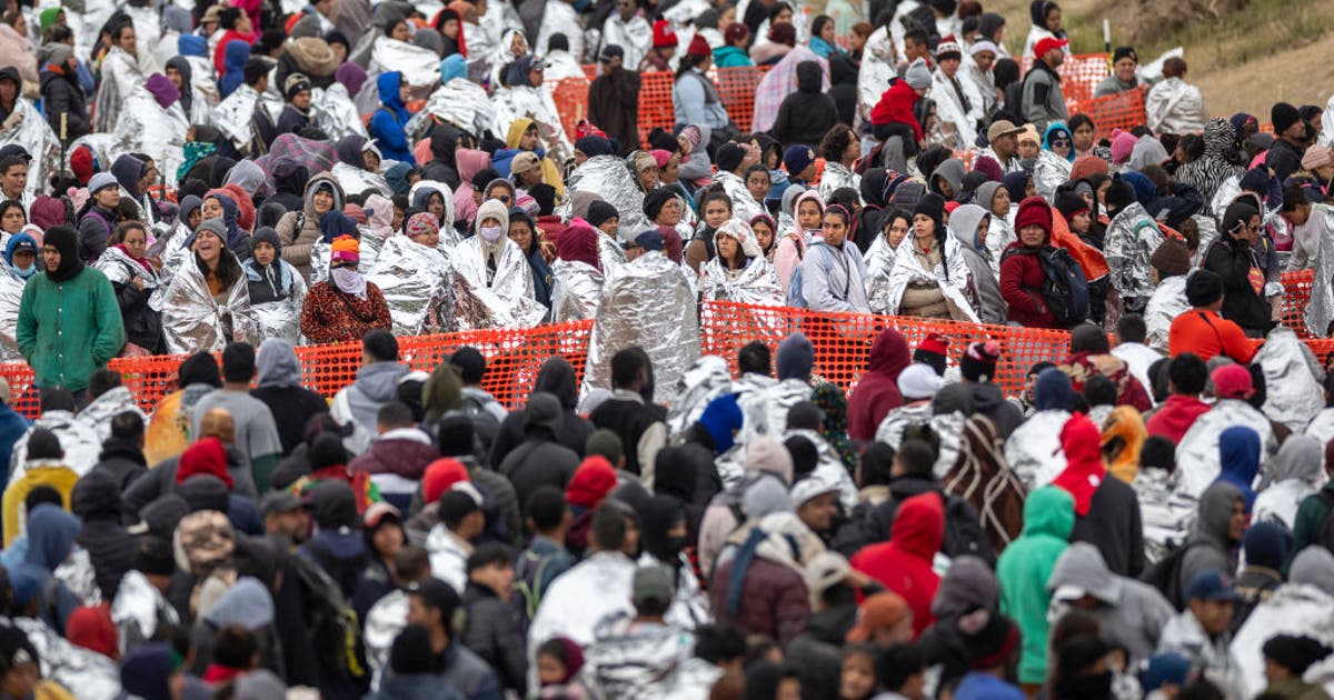 Texas sees 74% decrease in illegal border crossings since Operation ...