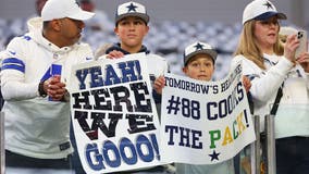 WATCH: Cowboys fans rush into AT&T Stadium ahead of Packers game