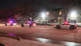 Dallas shooting: Police search for suspect in Old East Dallas killing