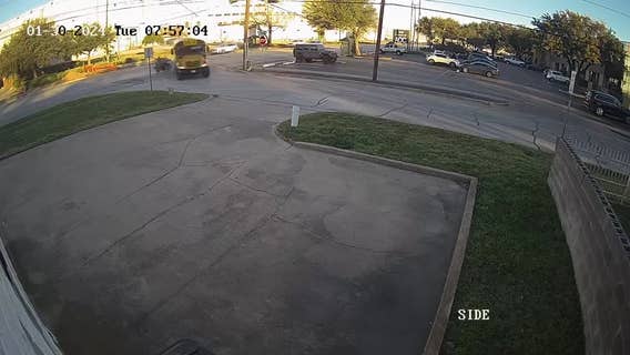 Video shows moments before Fort Worth crash involving school bus that killed motorcyclist