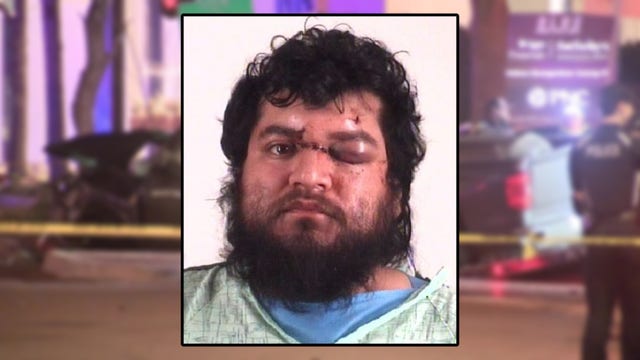 Suspected drunk driver hit 2 pedestrians during police chase, Fort Worth police say