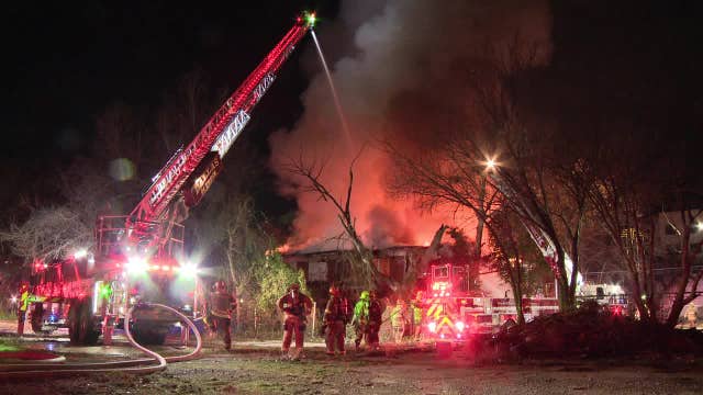 Firefighters battle 2-alarm fire in South Dallas